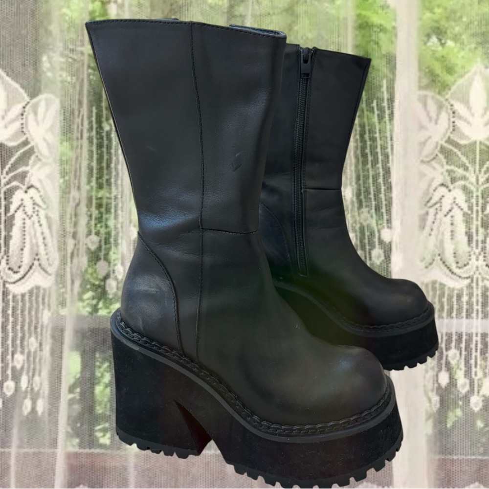 UNIF Parker Boots